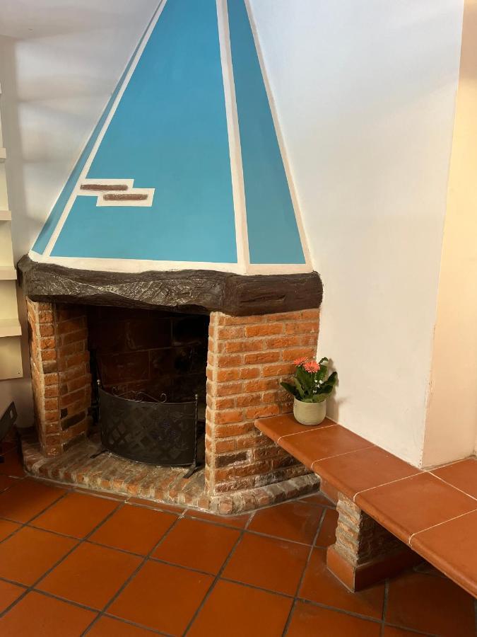 La Casina Di Stefy Apartment Livorno Bagian luar foto