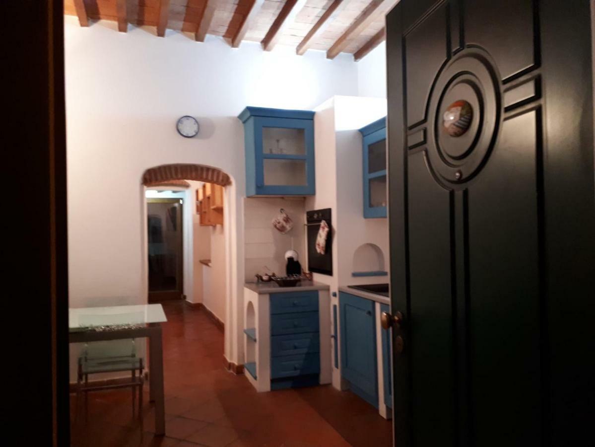 La Casina Di Stefy Apartment Livorno Bagian luar foto